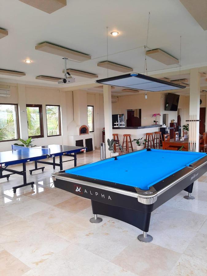 Medewi Manor Aparthotel Airsatang ภายนอก รูปภาพ