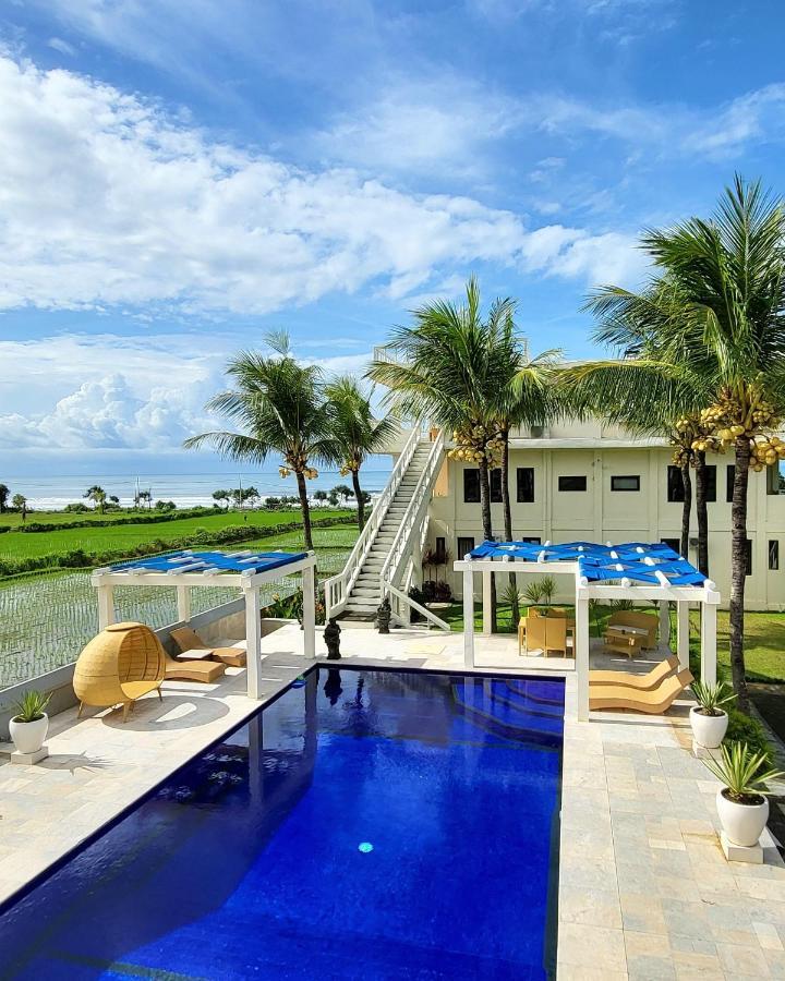 Medewi Manor Aparthotel Airsatang ภายนอก รูปภาพ